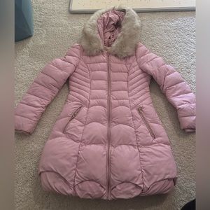 Pink women puffer jacket